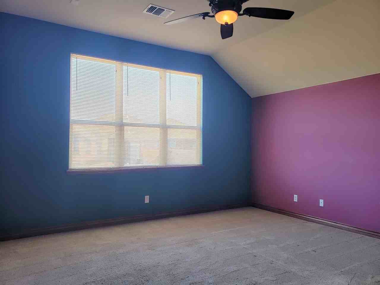 329 Madison Place Drive - Photo 7 of 19