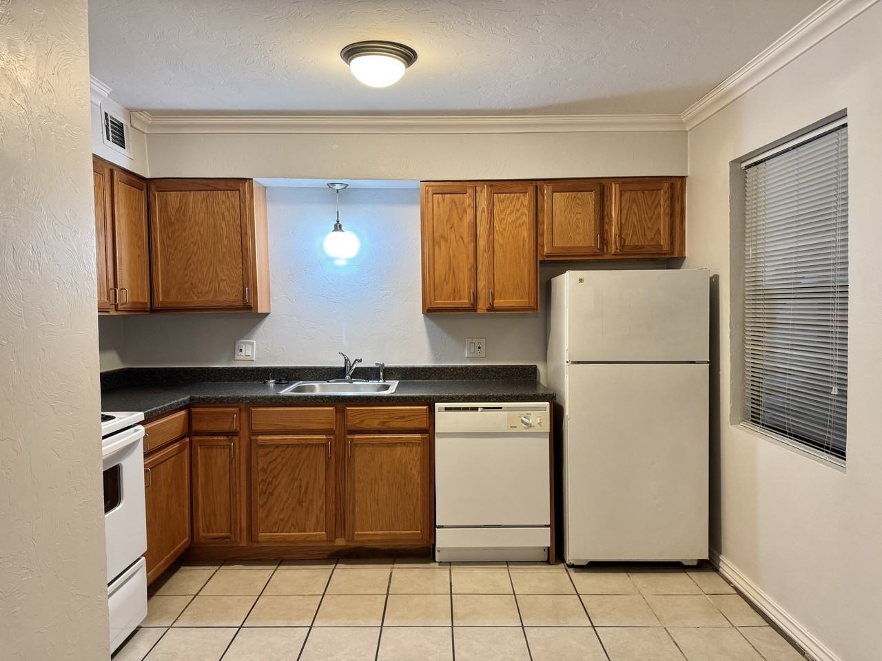 Sienna Ridge - Photo 5 of 11