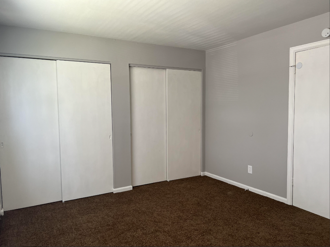 Winthrop Court Apartments - Photo 2 of 6