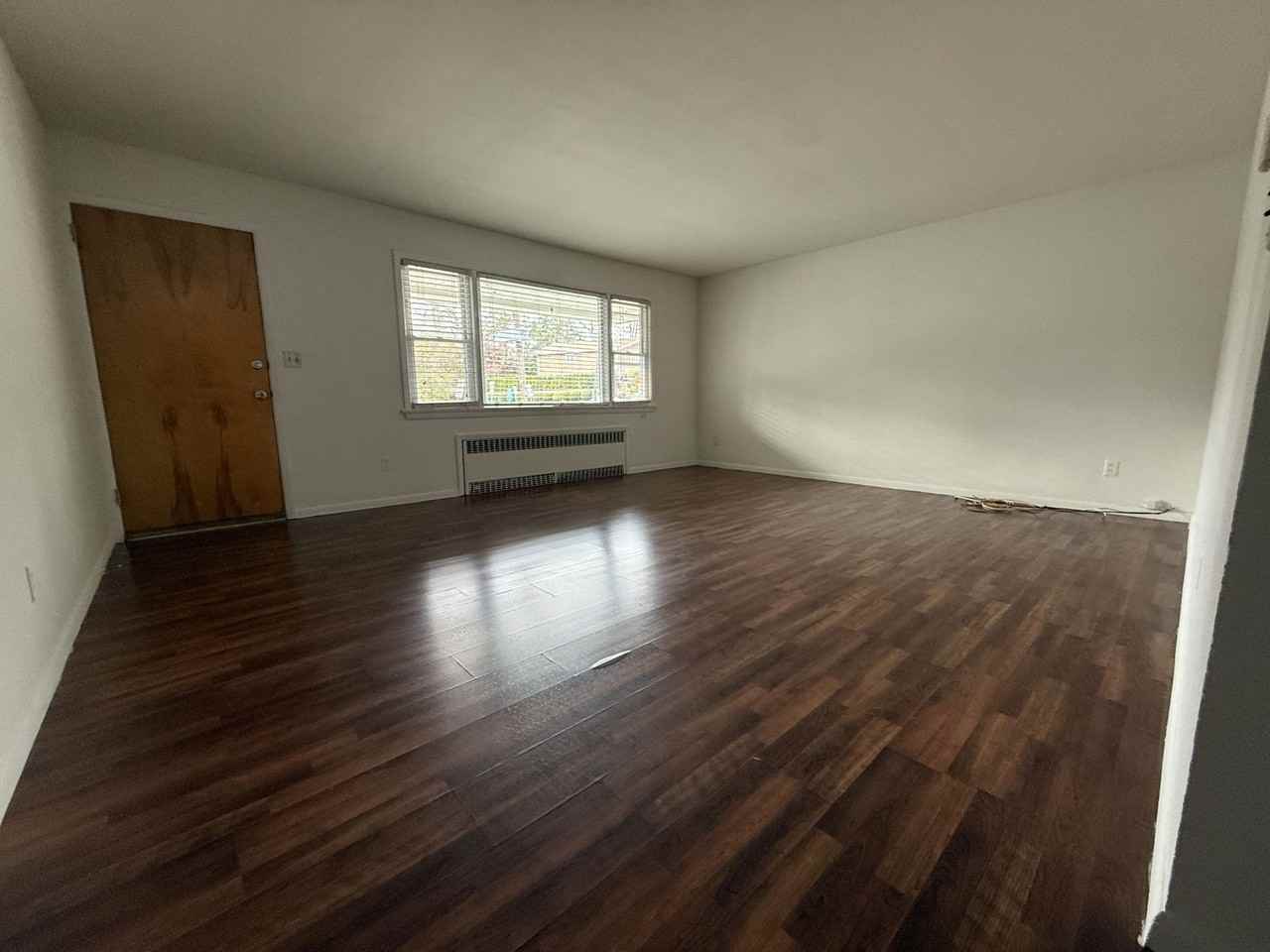 822 Kingsland Ln #1 - Photo 4 of 8