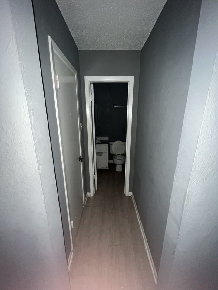 420 North Gilmer Street - Photo 7 of 8