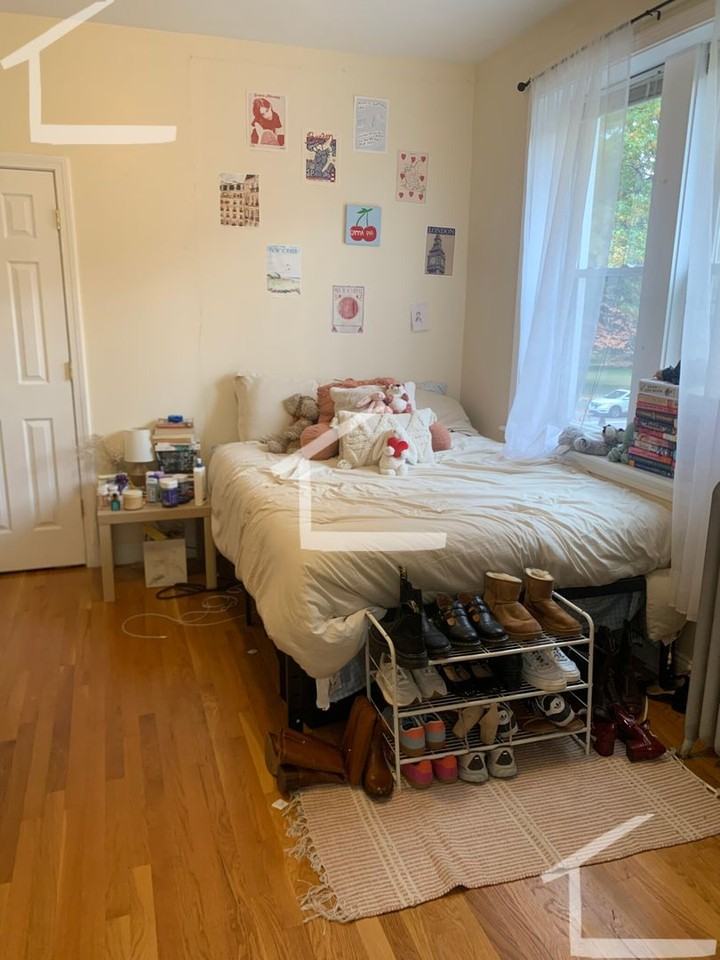 317 Saint Paul Street - Photo 2 of 9