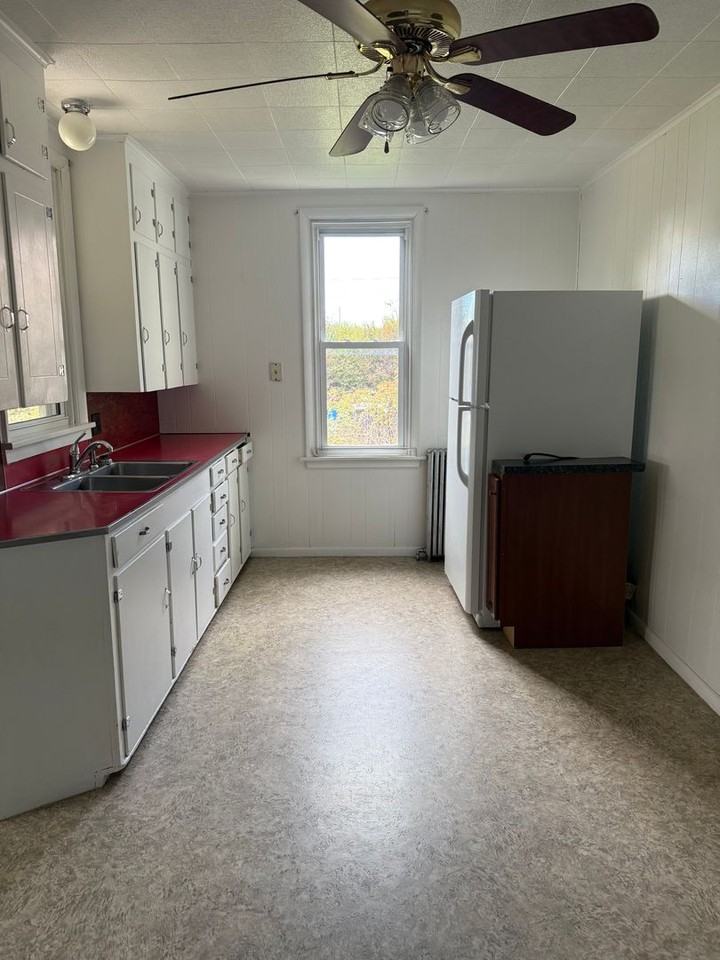 114 West Harrisburg Avenue - Photo 2 of 12