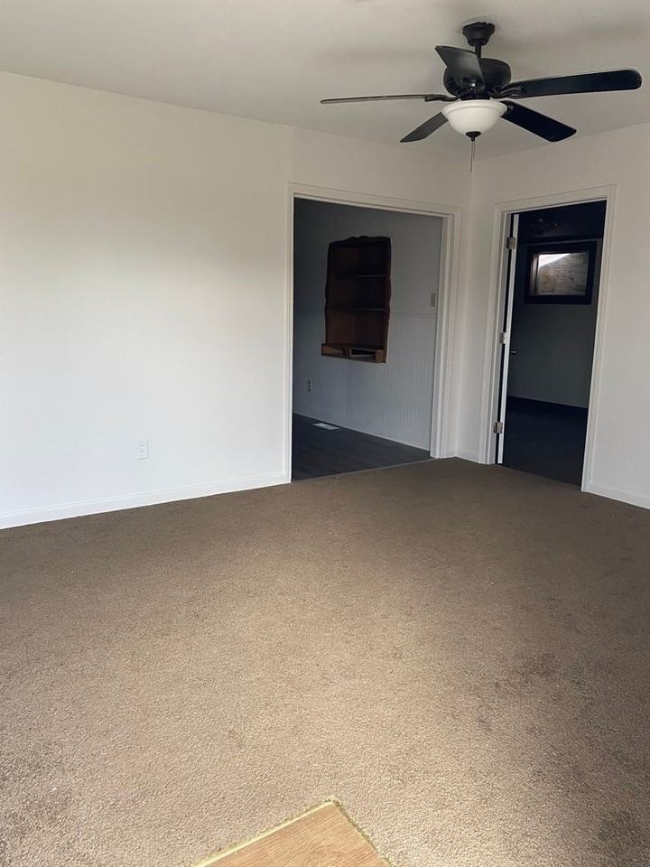 325 Rieber Dr - Photo 2 of 18