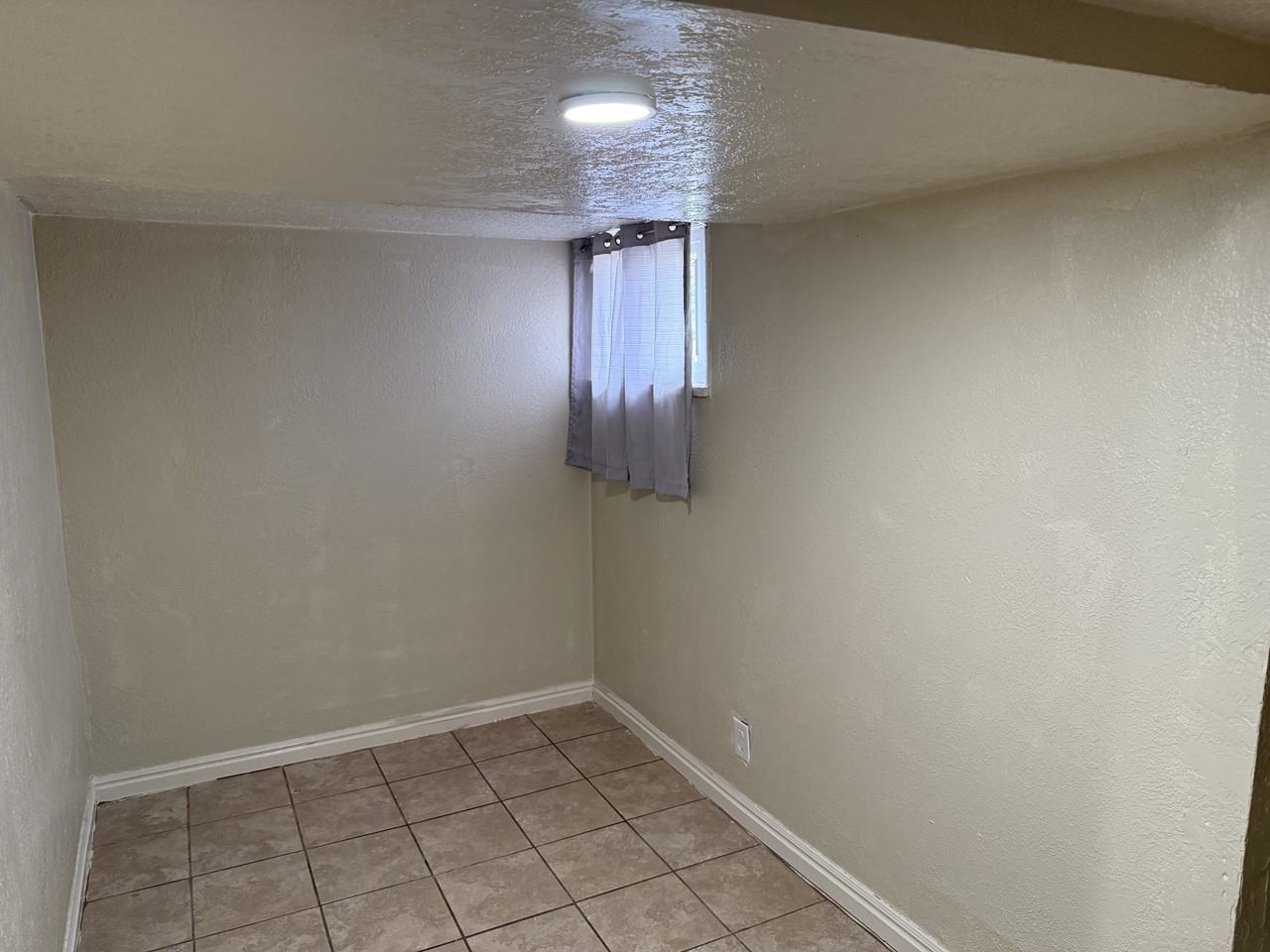 2026 Monroe Blvd. - SL - Photo 3 of 36