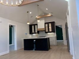 featured image of 607 West Olive Street