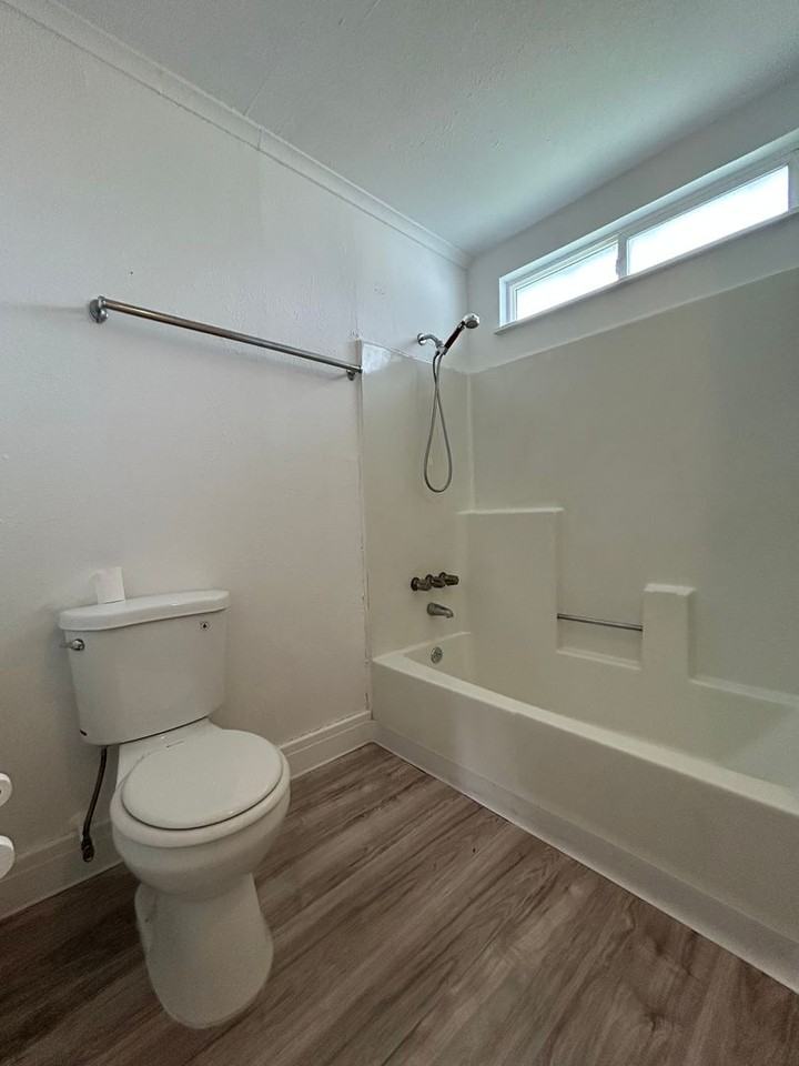 150 Mono Ave - Photo 7 of 10