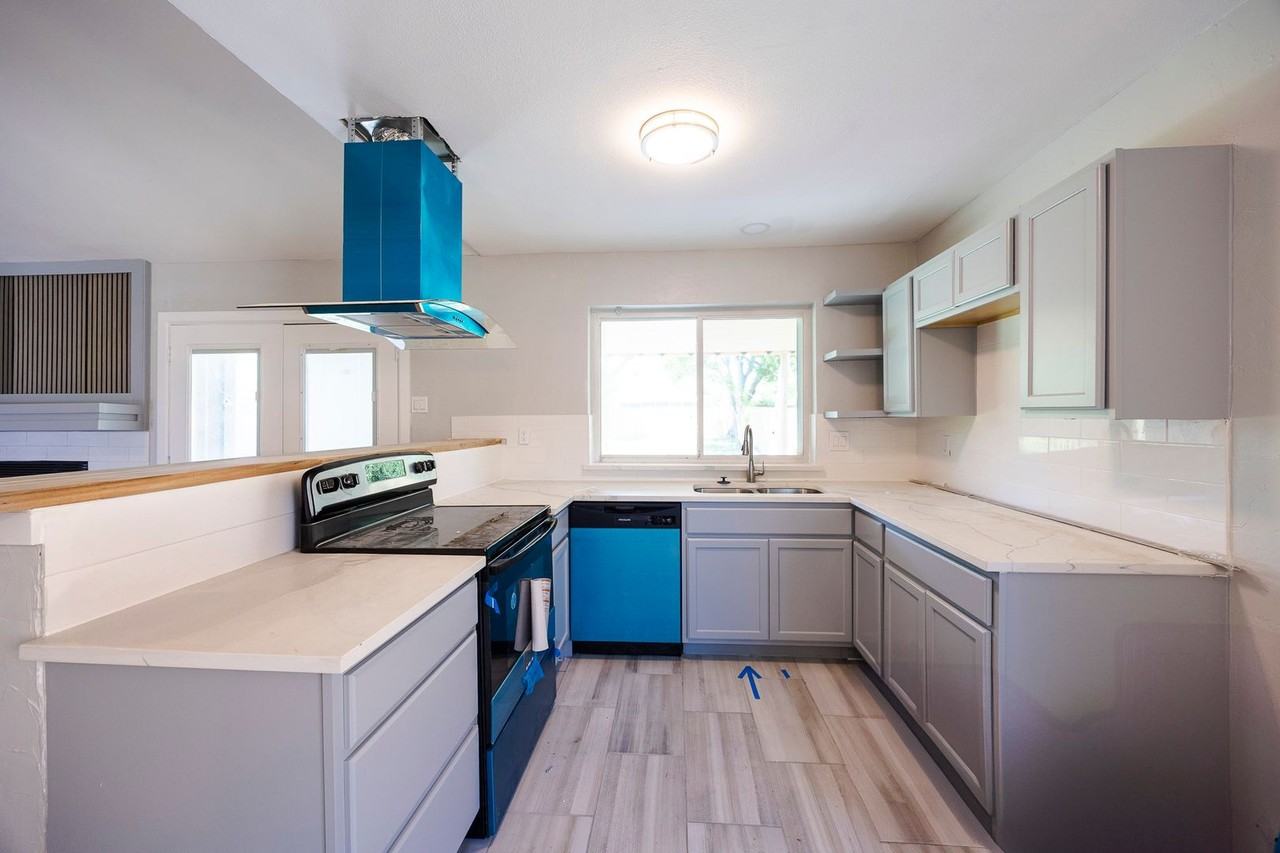 2609 Herring Cir - Photo 7 of 21