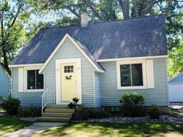 featured image of 96 Vander Veen Avenue