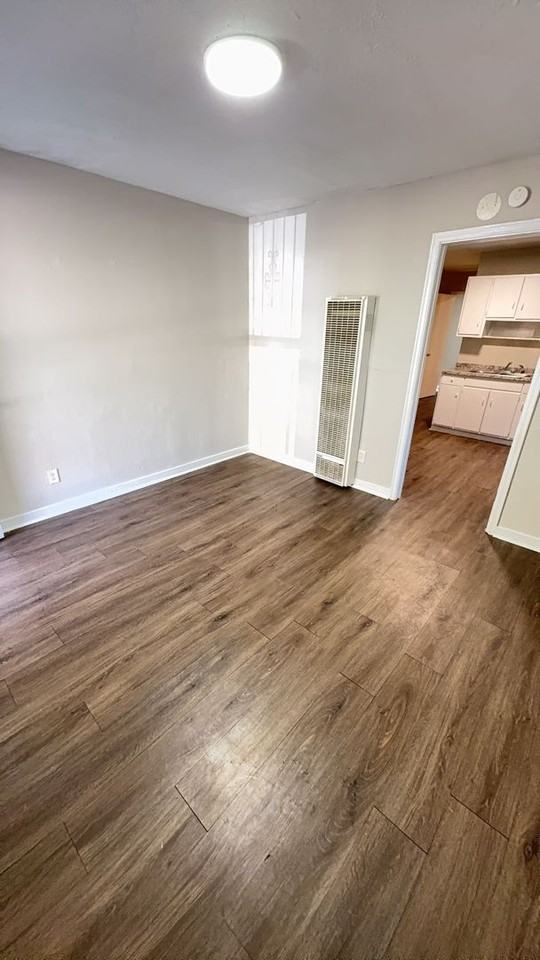 2217 Clayton Avenue - Photo 2 of 5