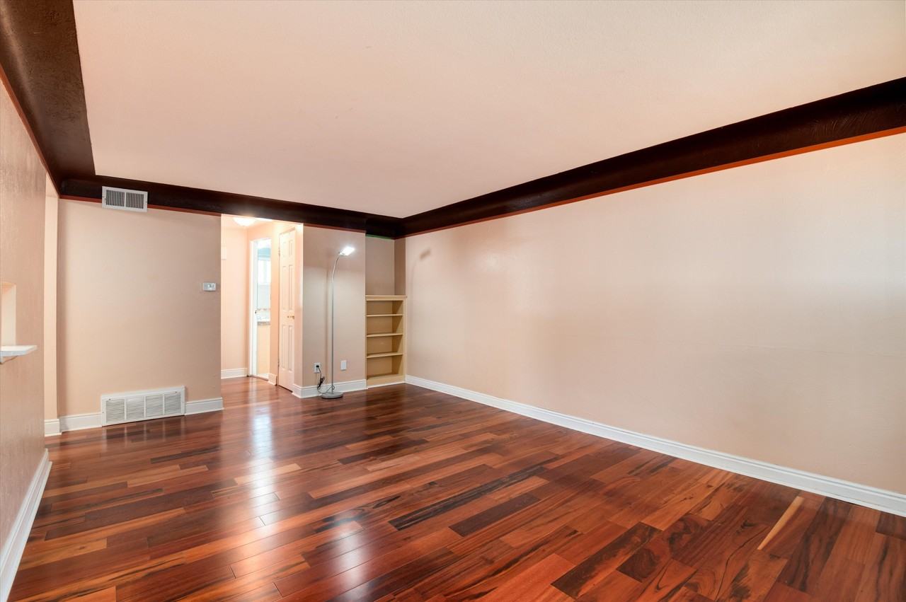 2305 S RACE ST - Photo 7 of 18