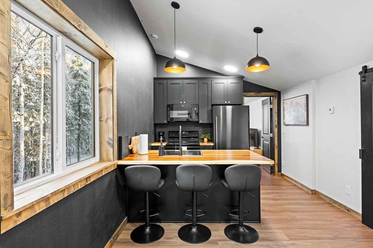 1747 Dallas Drive - Photo 3 of 18