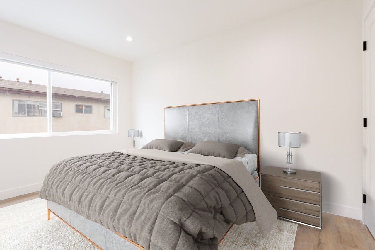 6526 Homewood Ave - Photo 4 of 12