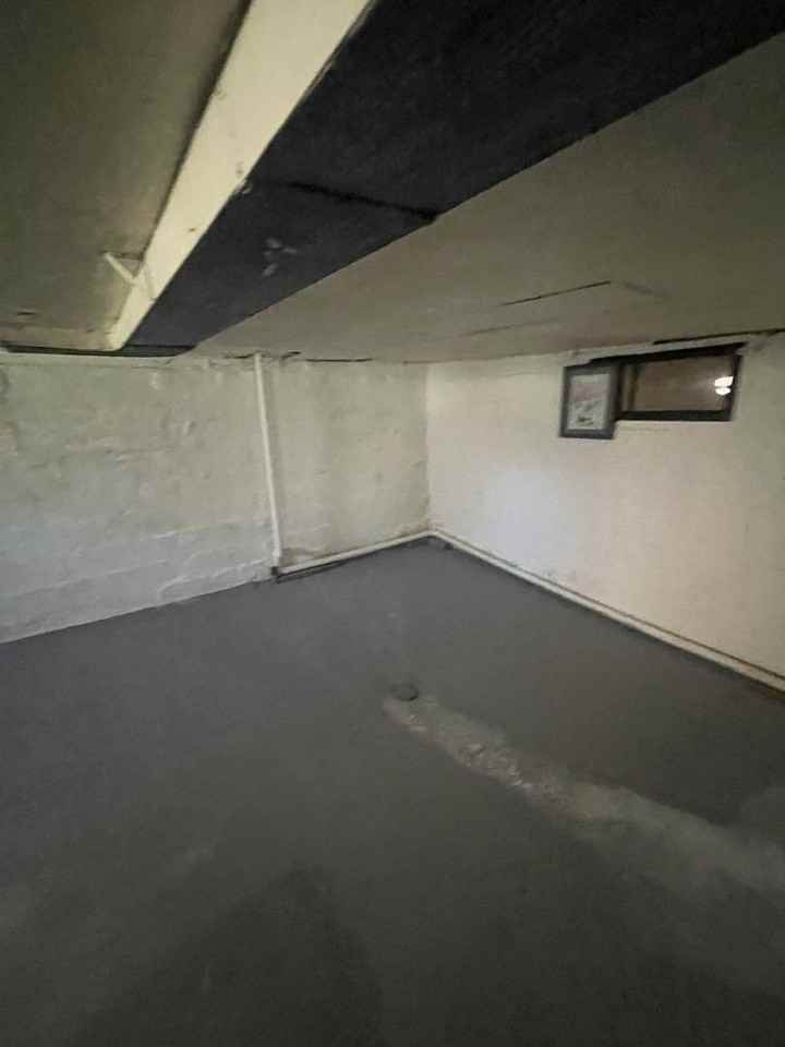 6808 Hague Avenue - Photo 7 of 33