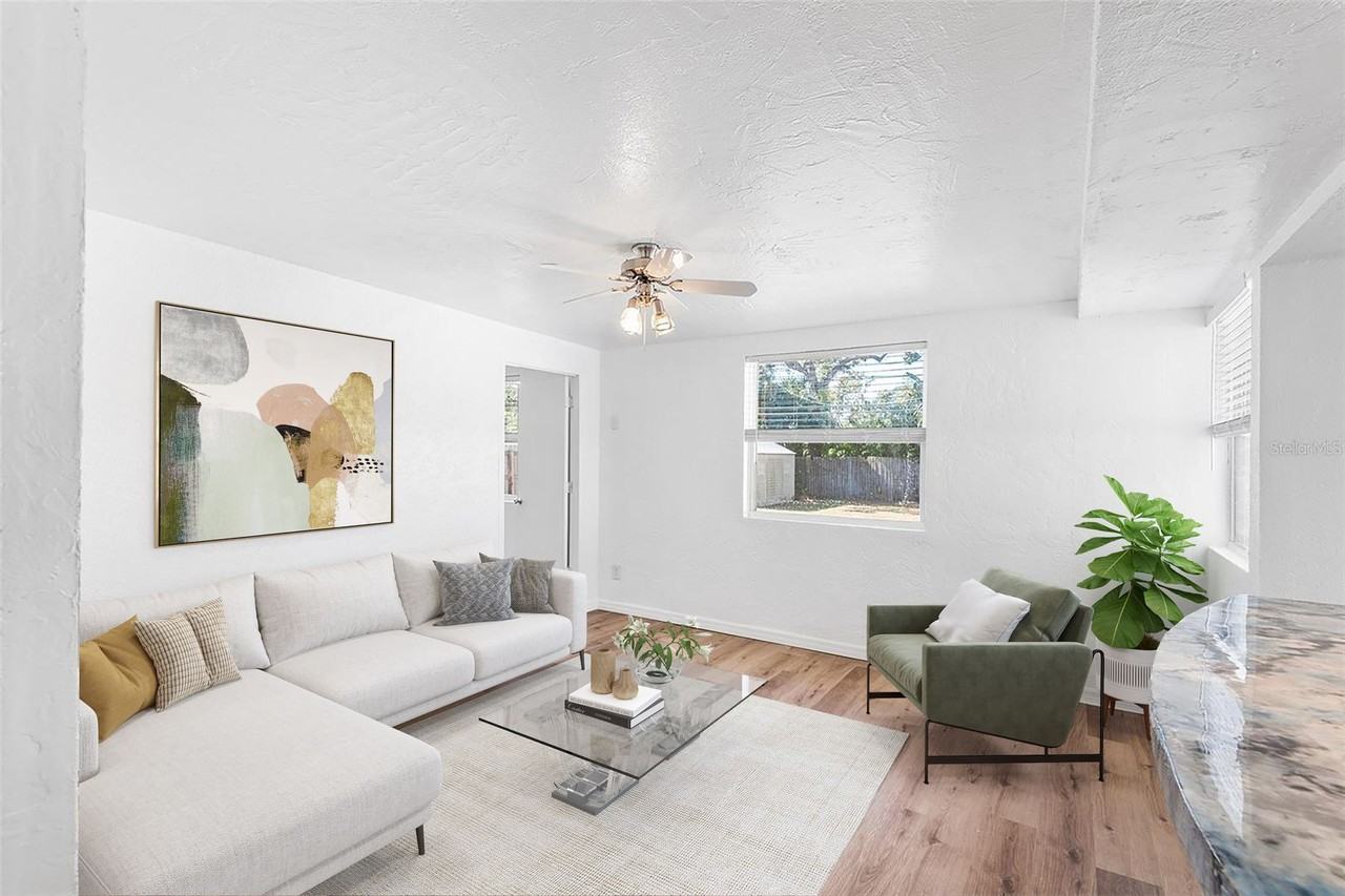 1517 Gray St S - Photo 7 of 16