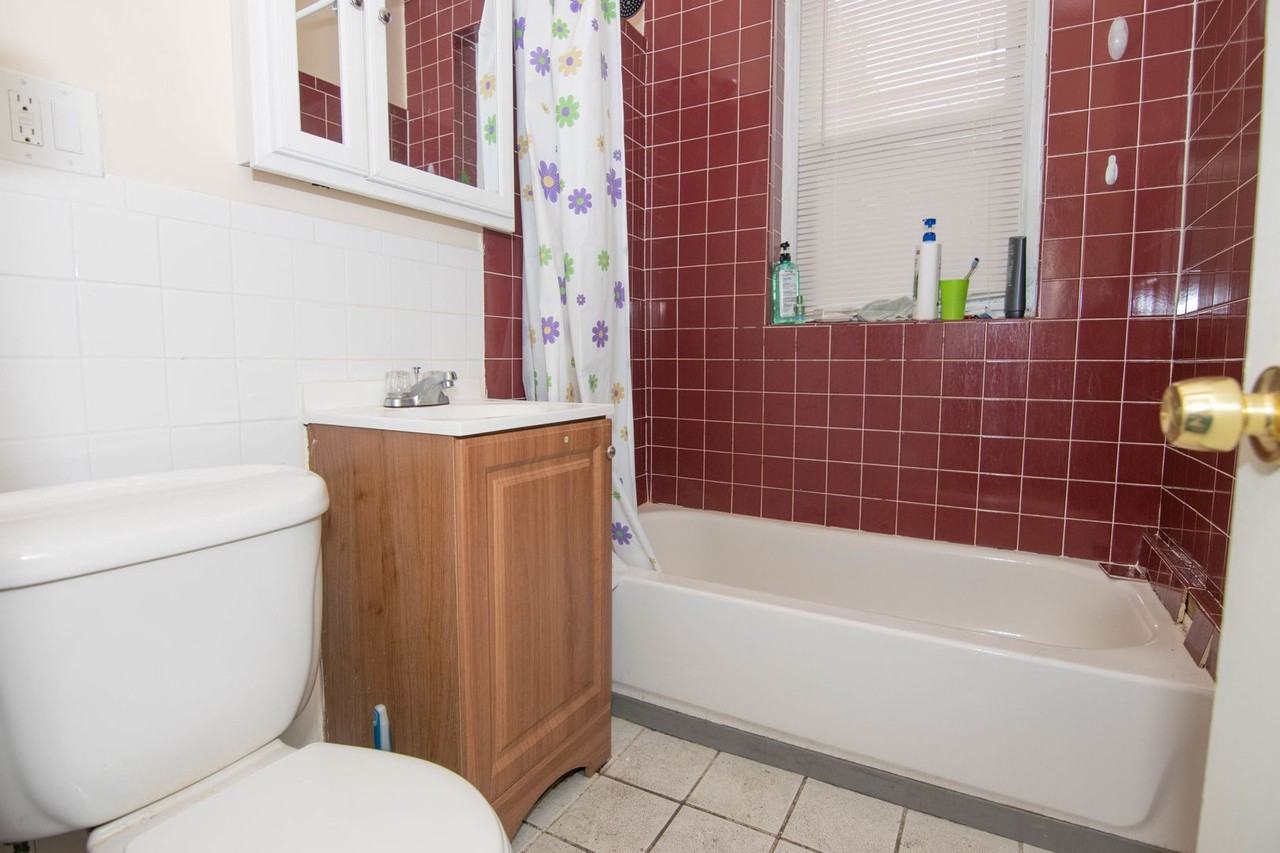 883 Huntington Avenue - Photo 3 of 12