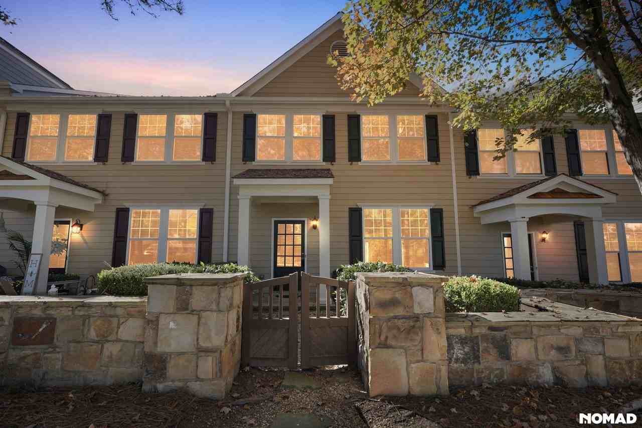 235 River Green Avenue - Photo 2 of 31