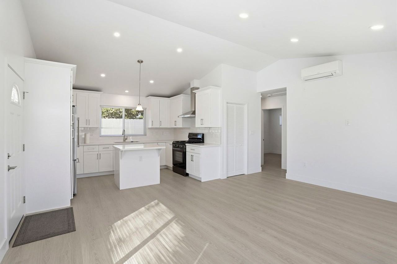 28 Amesti Road - Photo 4 of 19