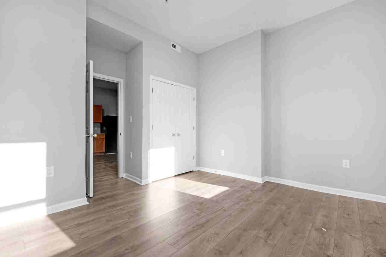 Affordable 2 Bedroom 1 Bath Units Ready For Immediate Move In - Photo 7 of 17