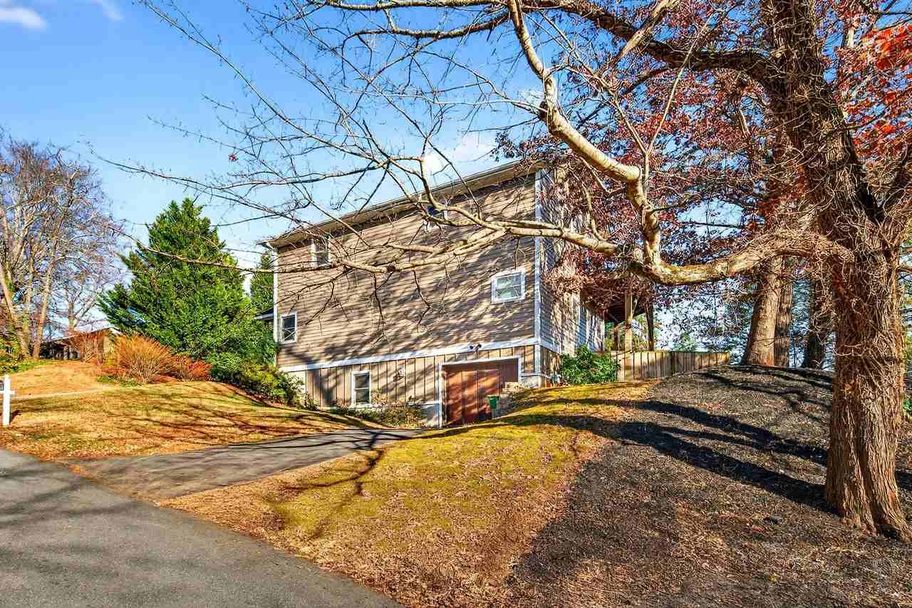 48 Gladstone Rd - Photo 2 of 34