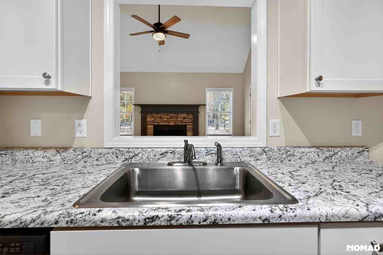 198 Lakeview Dr - Photo 5 of 41