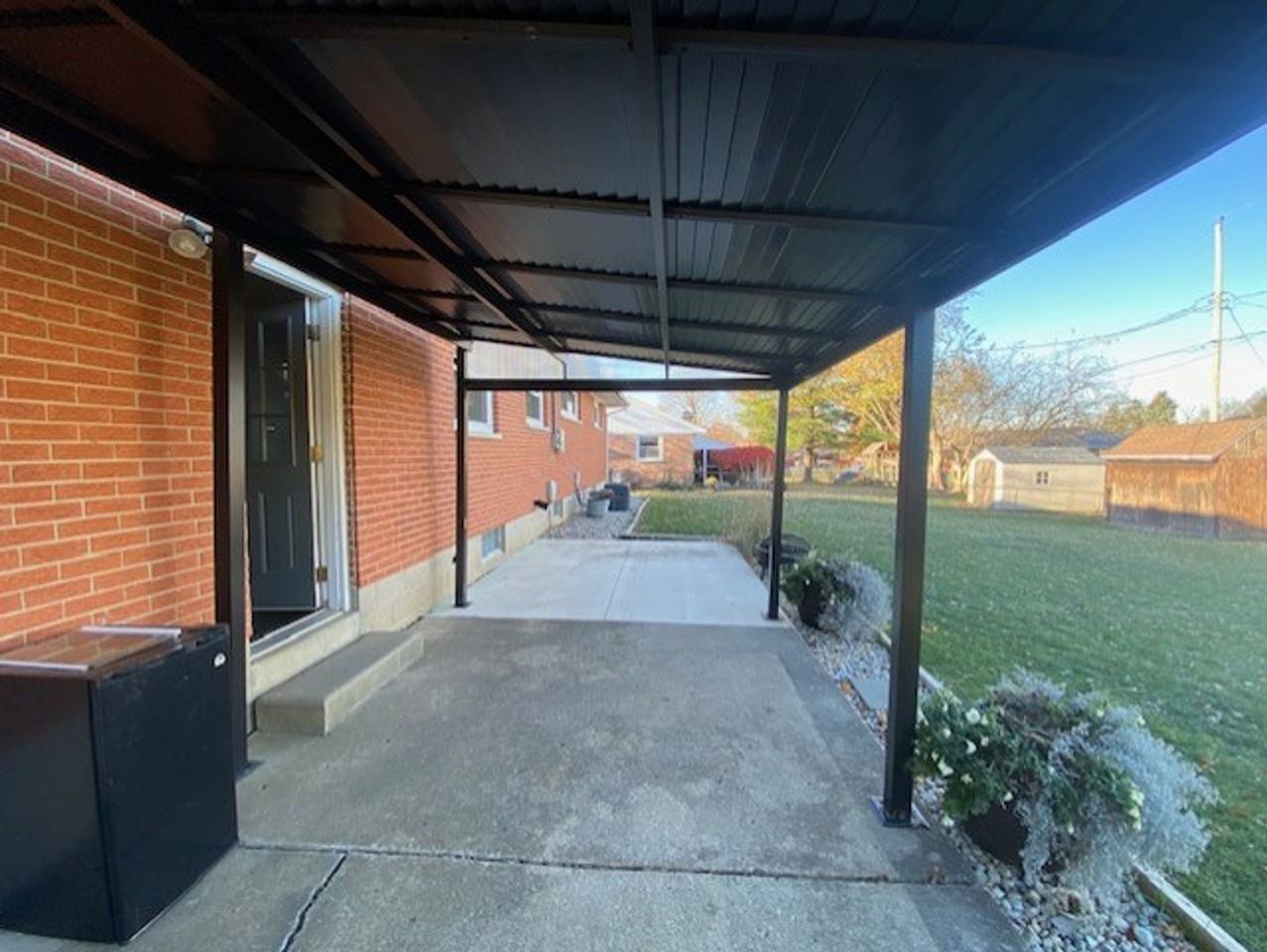 4317 Wabash Drive - Photo 3 of 16