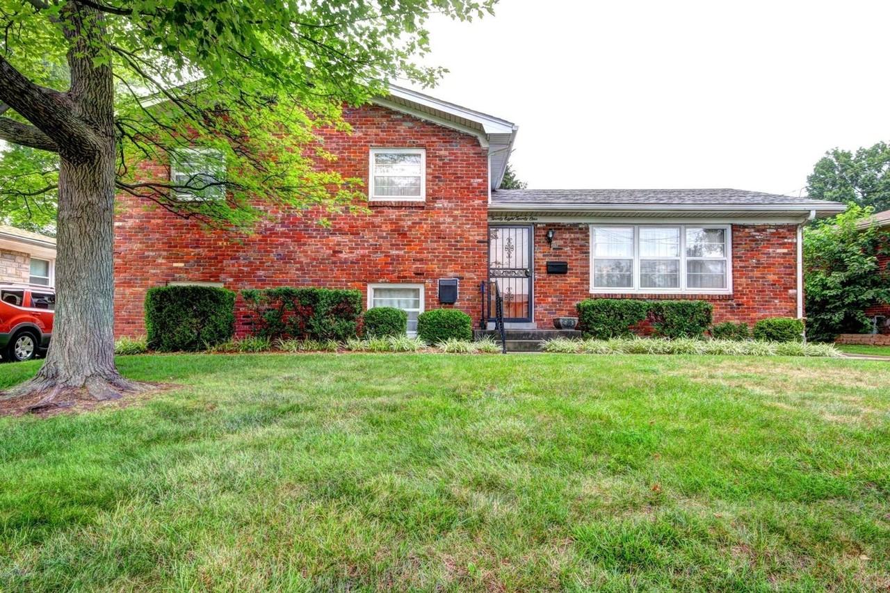 2821 Pomeroy Dr - Photo 2 of 43