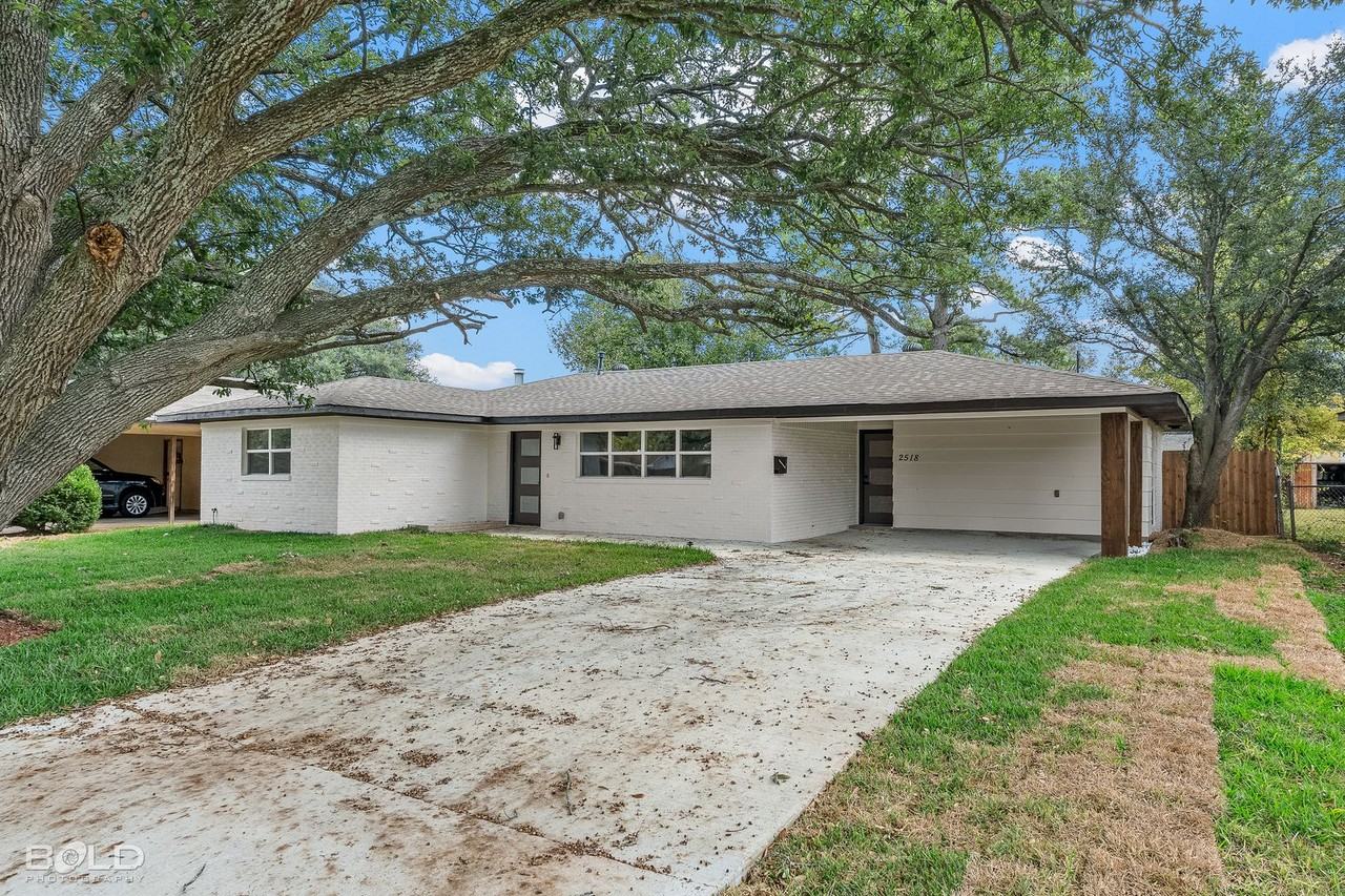 2518 Belmont Boulevard - Photo 2 of 38