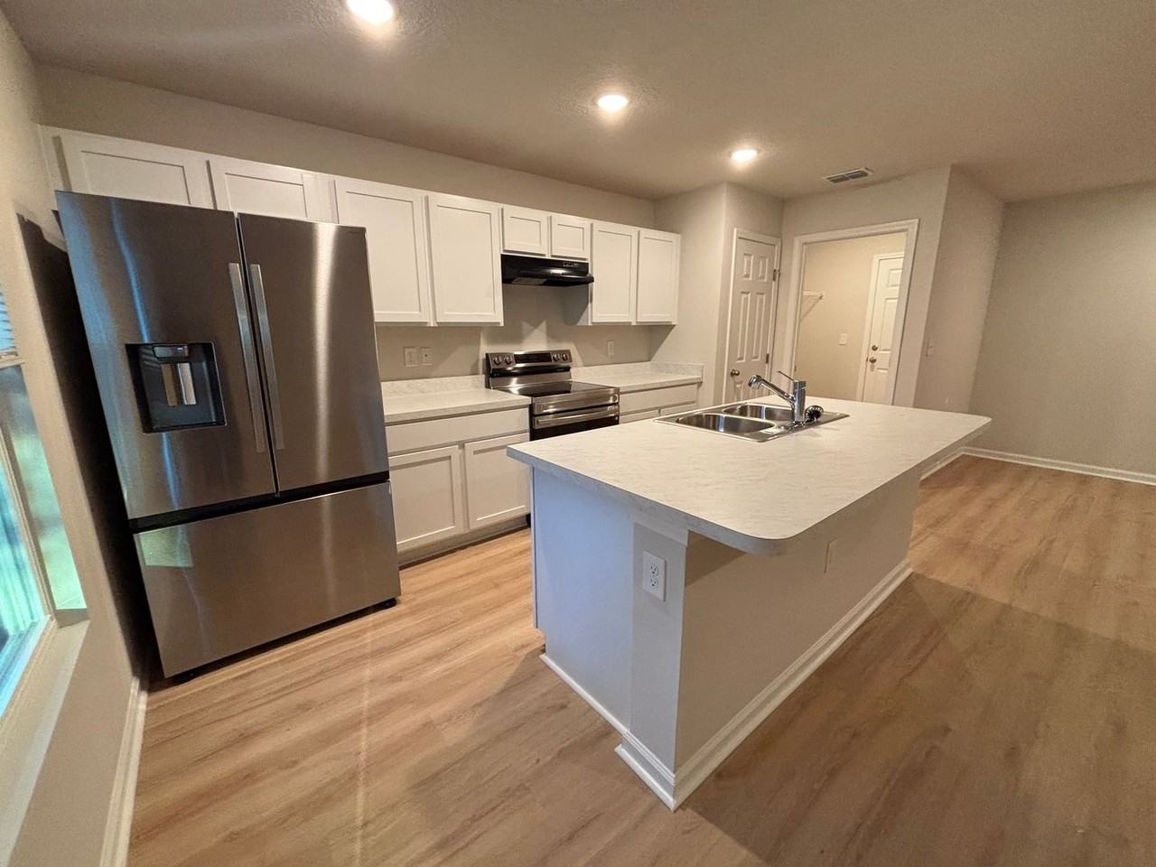 2235 Orchard St - Photo 4 of 17