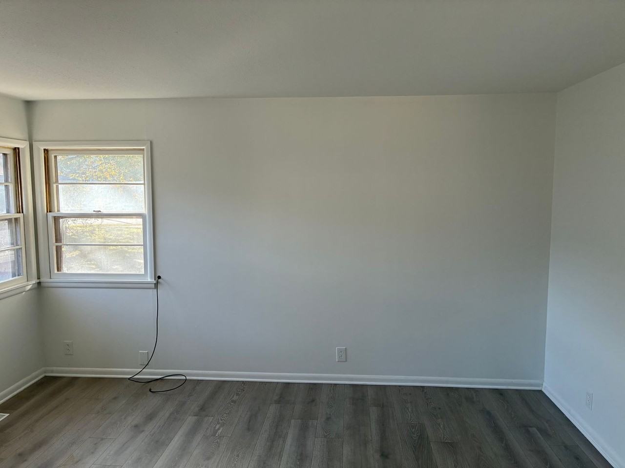 1359 E Elm St - Photo 6 of 22