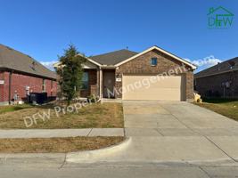 featured image of 413 Everglades Street