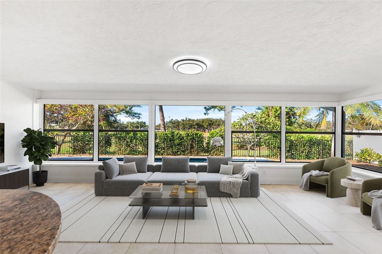 1455 54th Ave Ne - Photo 7 of 19