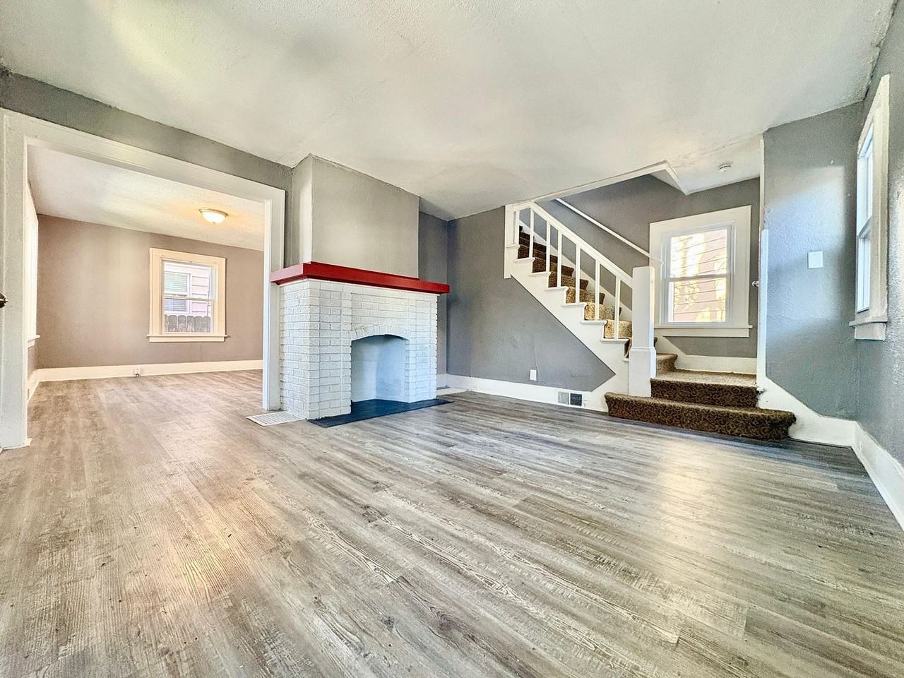 1243 Portage Avenue - Photo 4 of 17