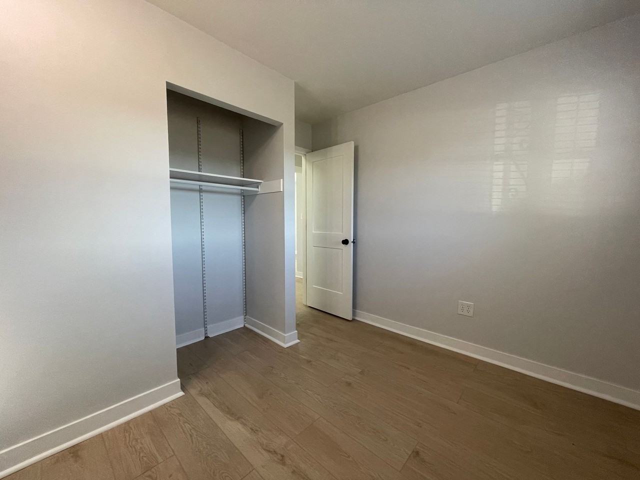 8145 S Sprinkle Rd - Photo 7 of 15