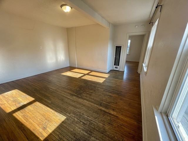 401 2nd Ave SW - Photo 4 of 6