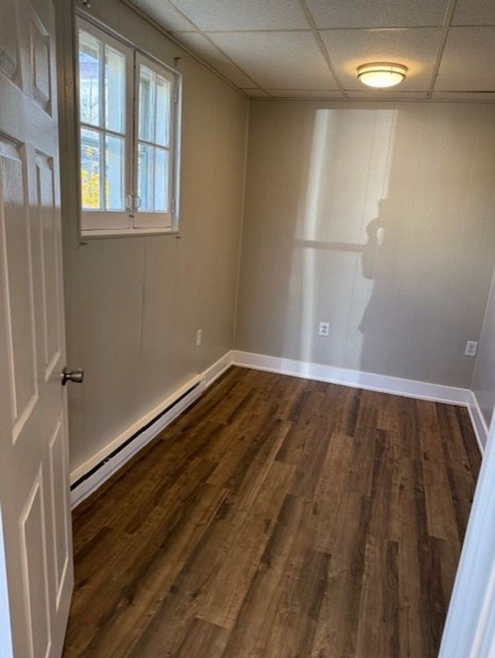 217 Walnut St - Photo 2 of 11