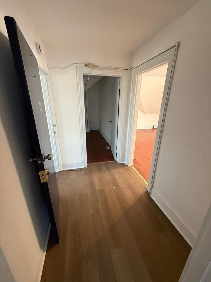 6515 Rising Sun Ave - Photo 2 of 12