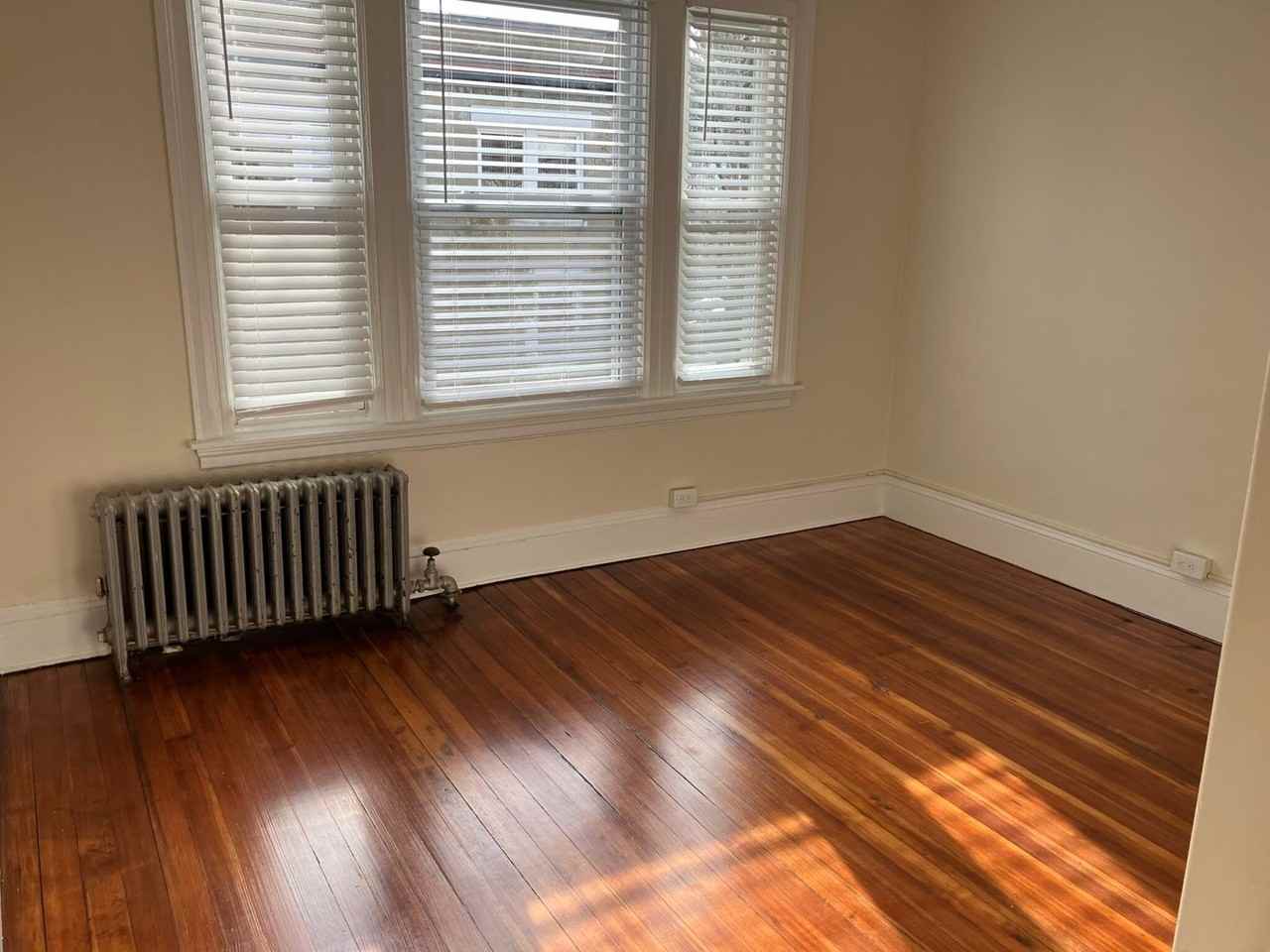 34 Wadsworth Street - Photo 7 of 31