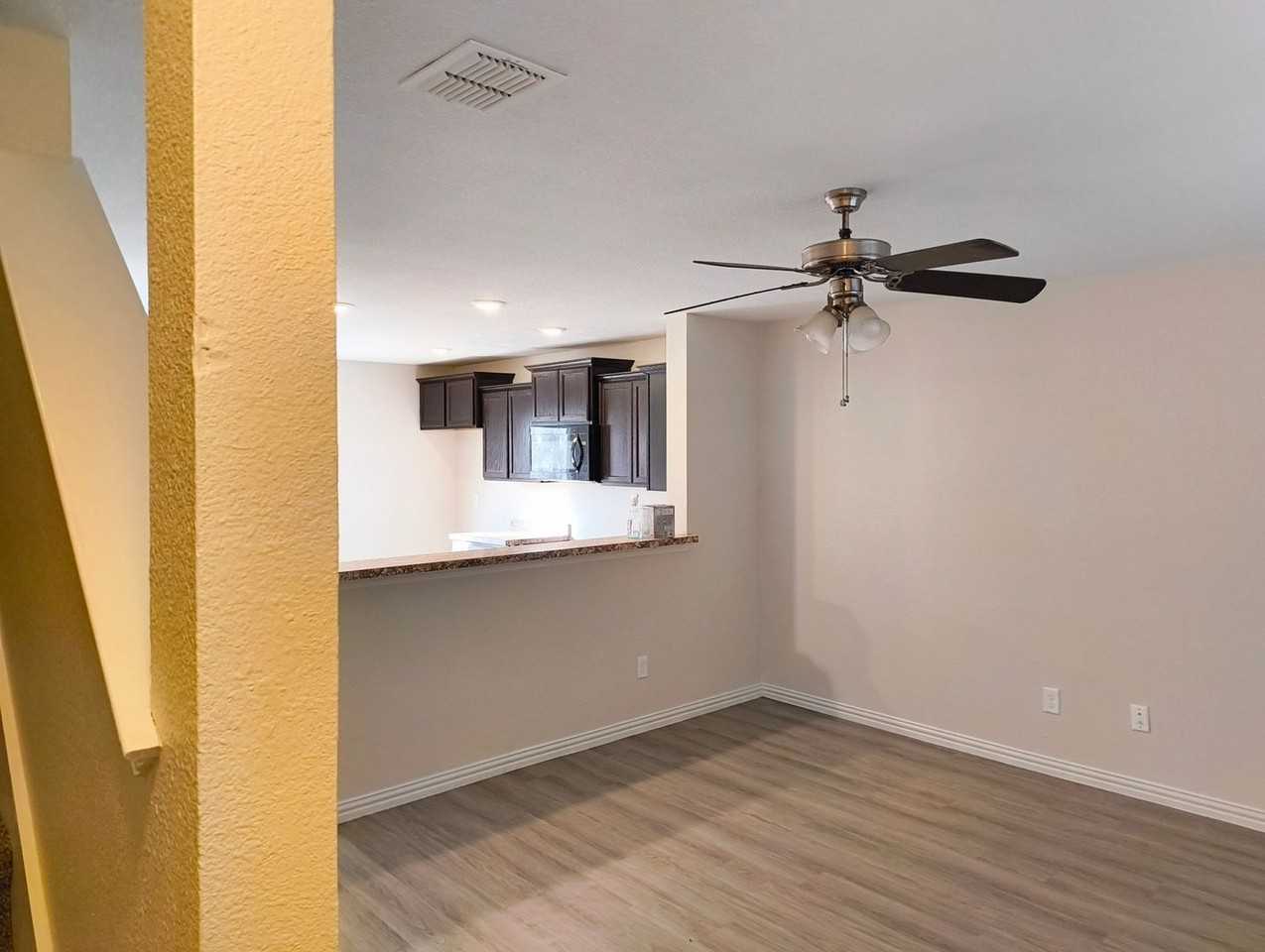 1540 Chama Dr - Photo 6 of 29