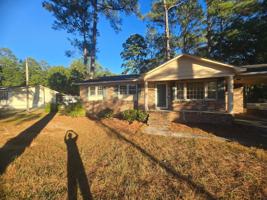 featured image of 2990 Shadeland Circle