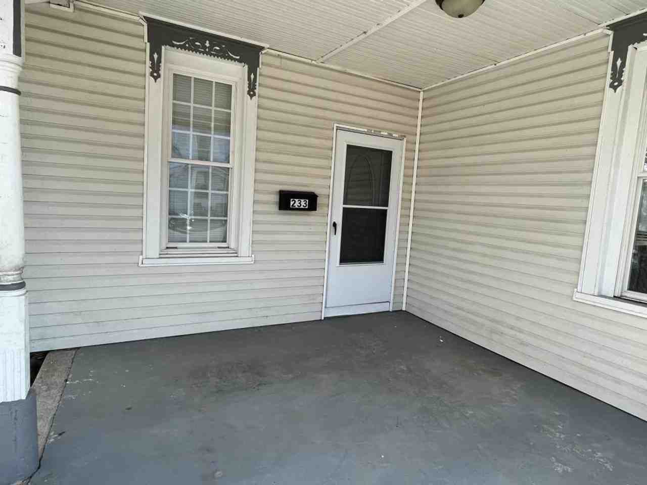 233 Mulberry Street - Photo 2 of 23