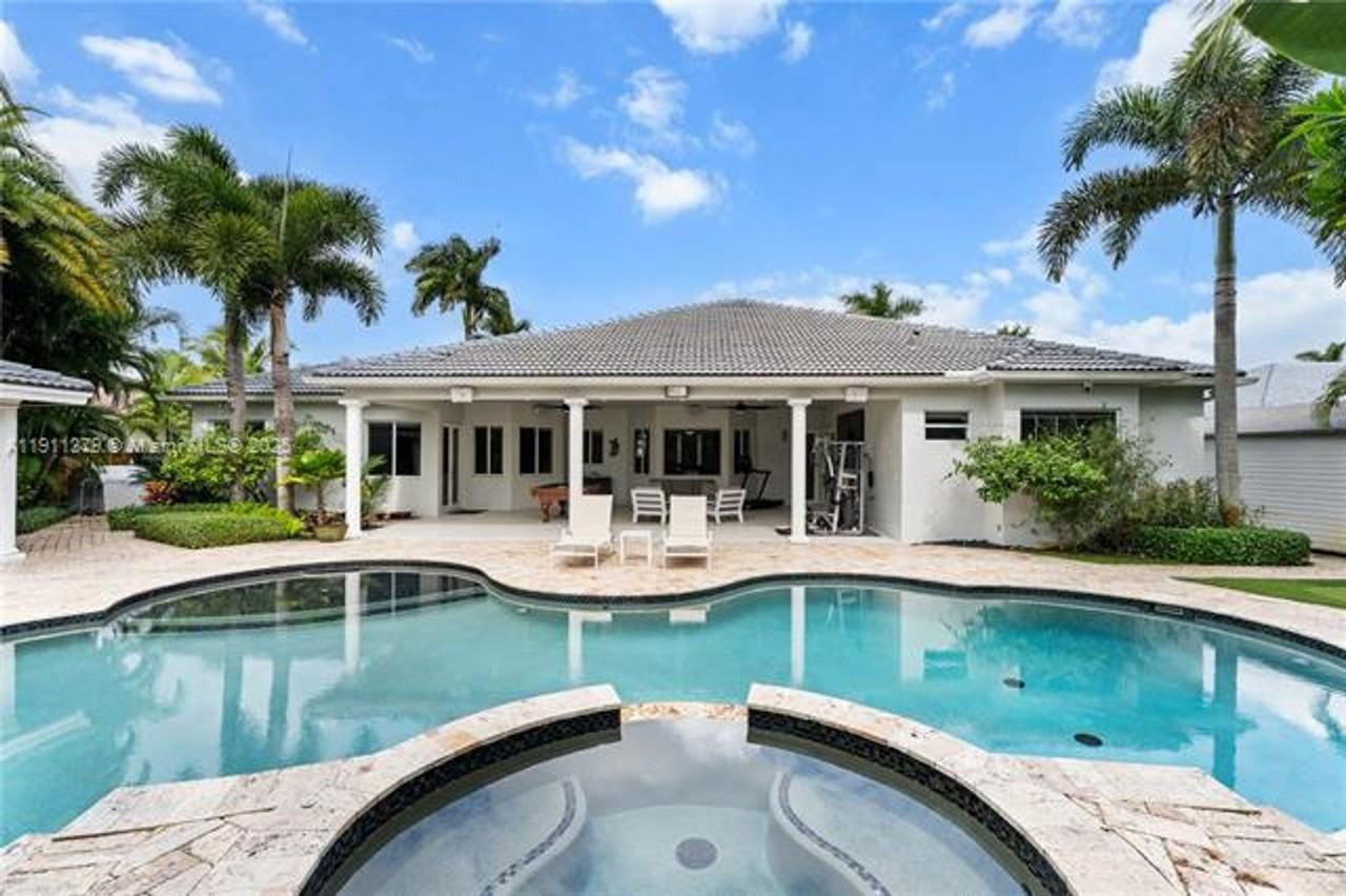 13102 Southwest 185th Terrace #0 - Photo 2 of 40