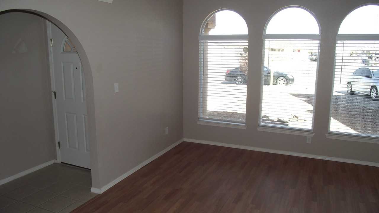 3237 Mike Godwin Drive - Photo 4 of 16