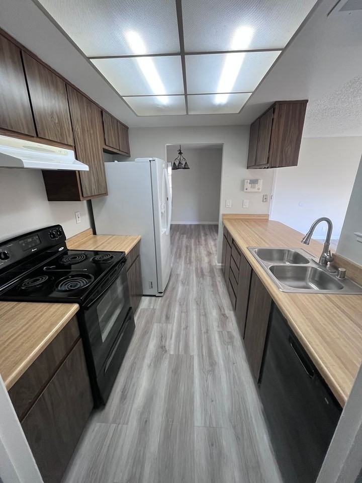 7441 Windjammer Way - Photo 2 of 15