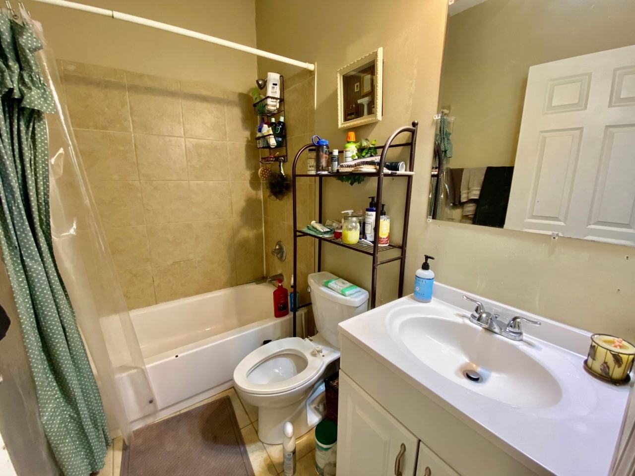 1035 17th Ave Se - Photo 7 of 15