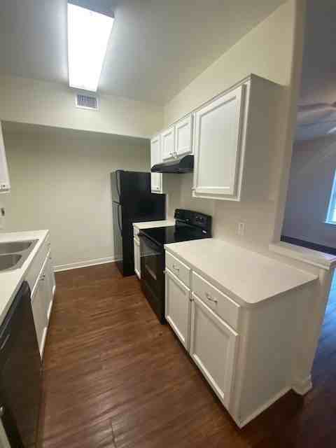 Elkwood Apartments - Photo 3 of 10