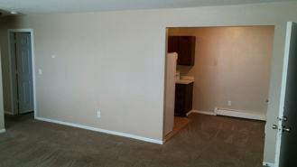 3211 E Rosser - Photo 1 of 1