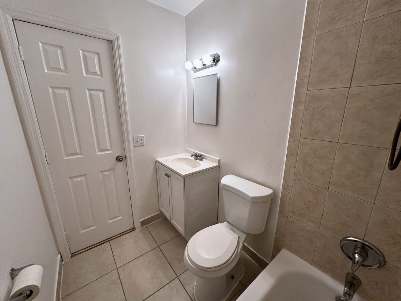 2918 Jackson Street - Photo 2 of 13