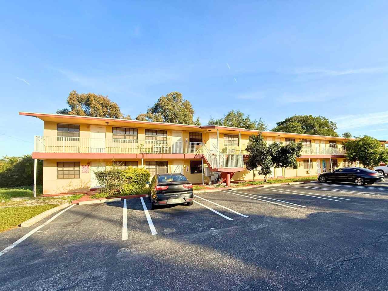 2918 Jackson Street - Photo 6 of 13