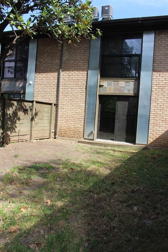 4109 Avondale Avenue - Photo 6 of 7